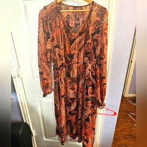 Paisley dress - Black and Orange